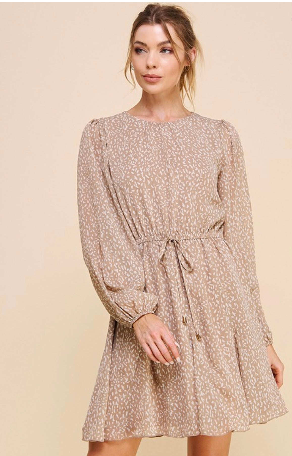 All I Ask Dress LIGHT CAPPUCCINO (S-L)