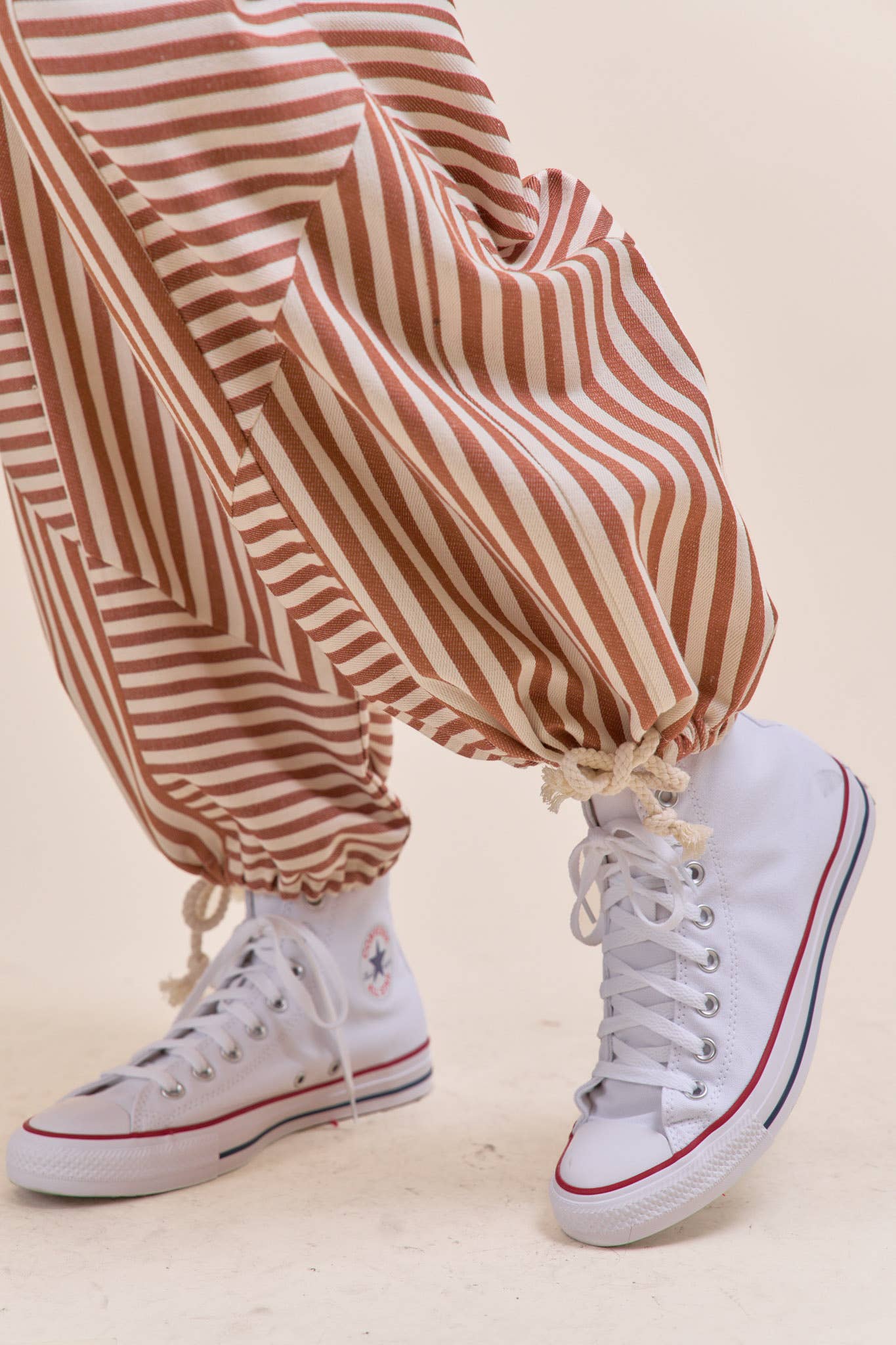 MIXED STRIPES PARACHUTE PANTS MP4366: Dark Blue Stripe / L