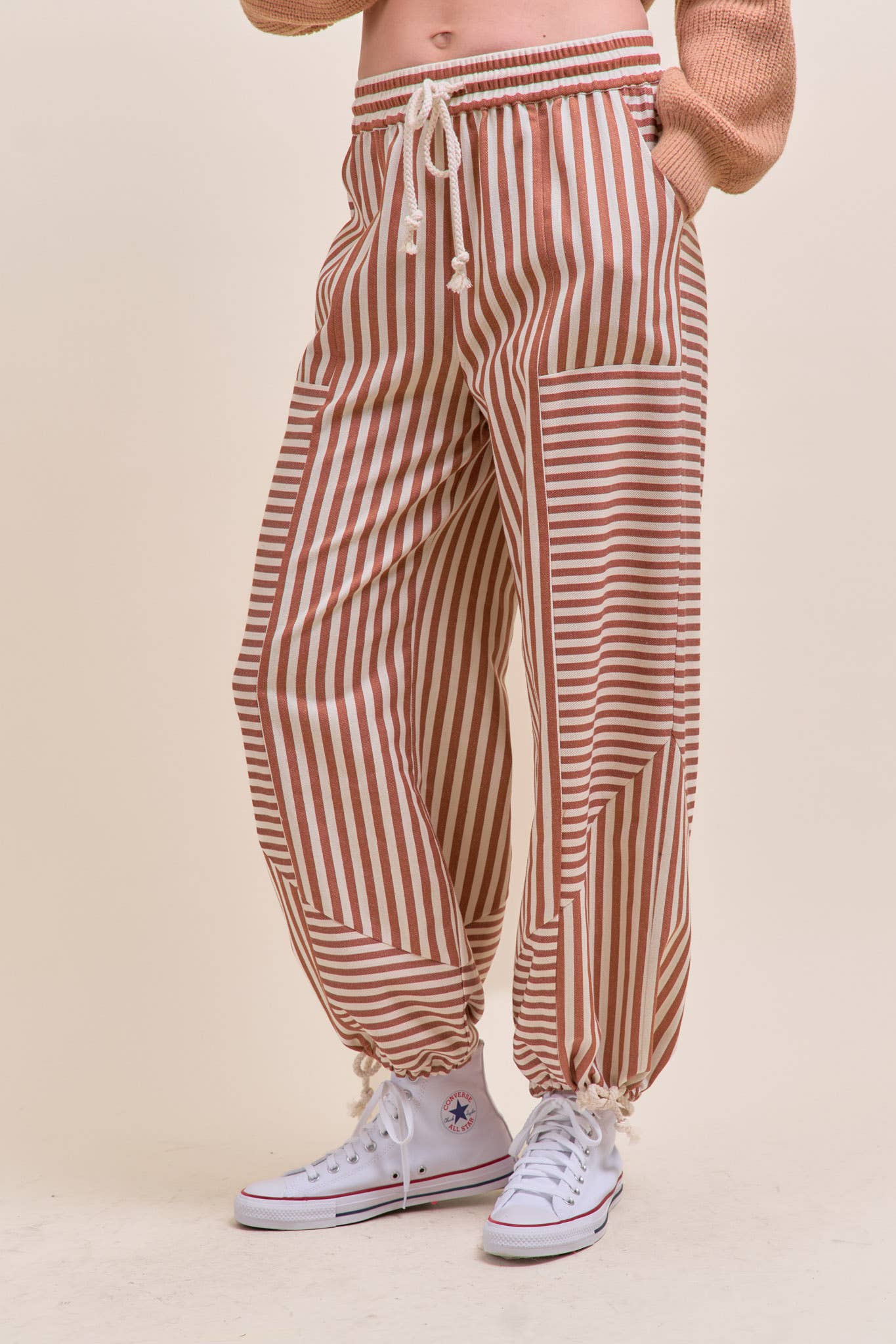MIXED STRIPES PARACHUTE PANTS MP4366: Dark Blue Stripe / L