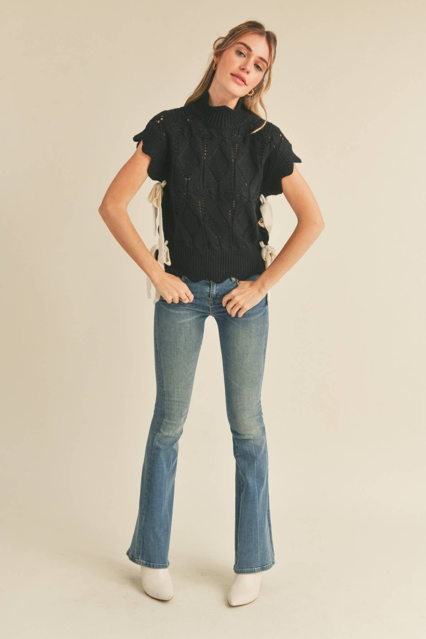 MOCK NECK CROPPED SWEATER VEST MSW2133: Cool Taupe / L