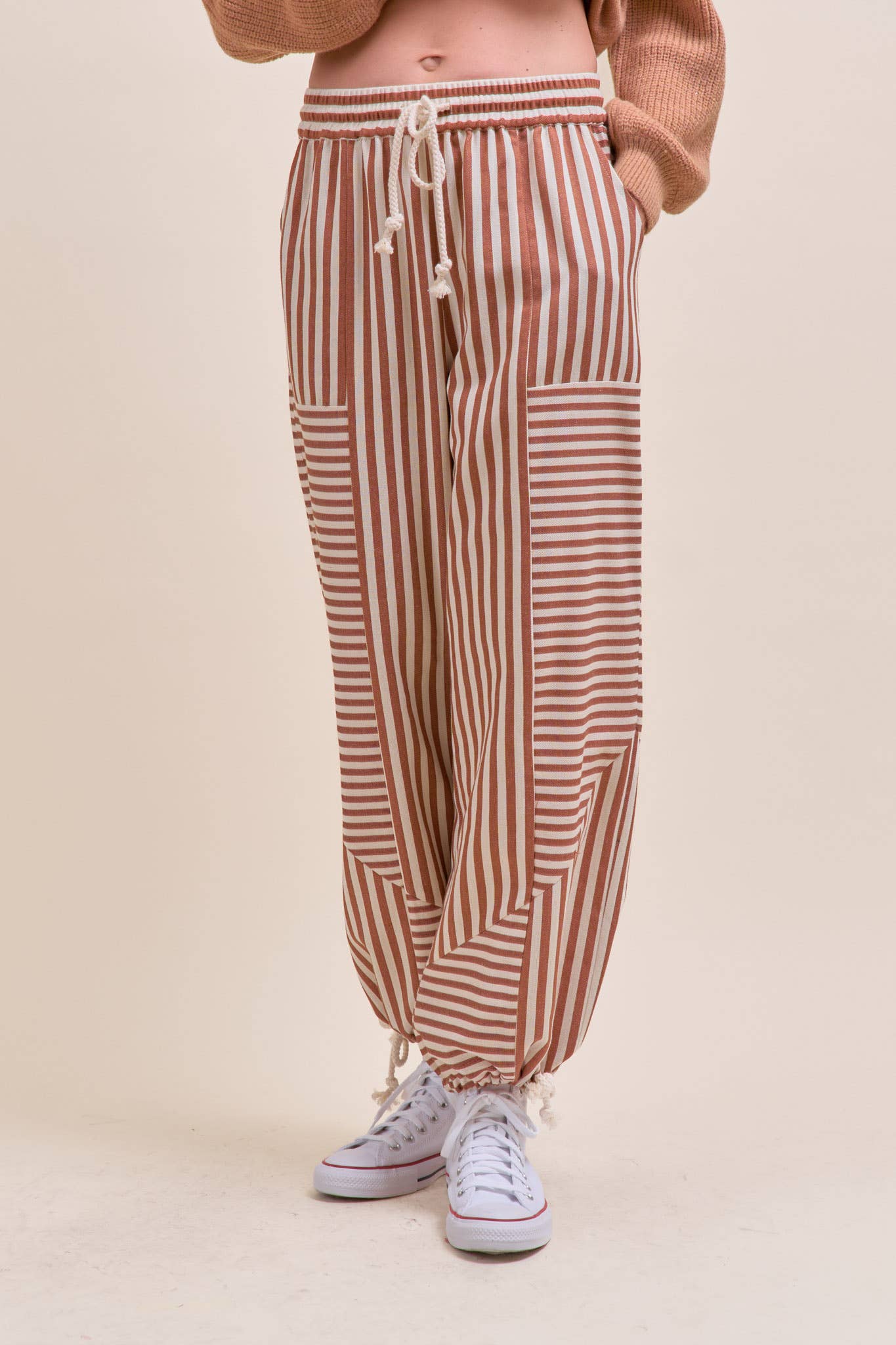 MIXED STRIPES PARACHUTE PANTS MP4366: Dark Blue Stripe / L