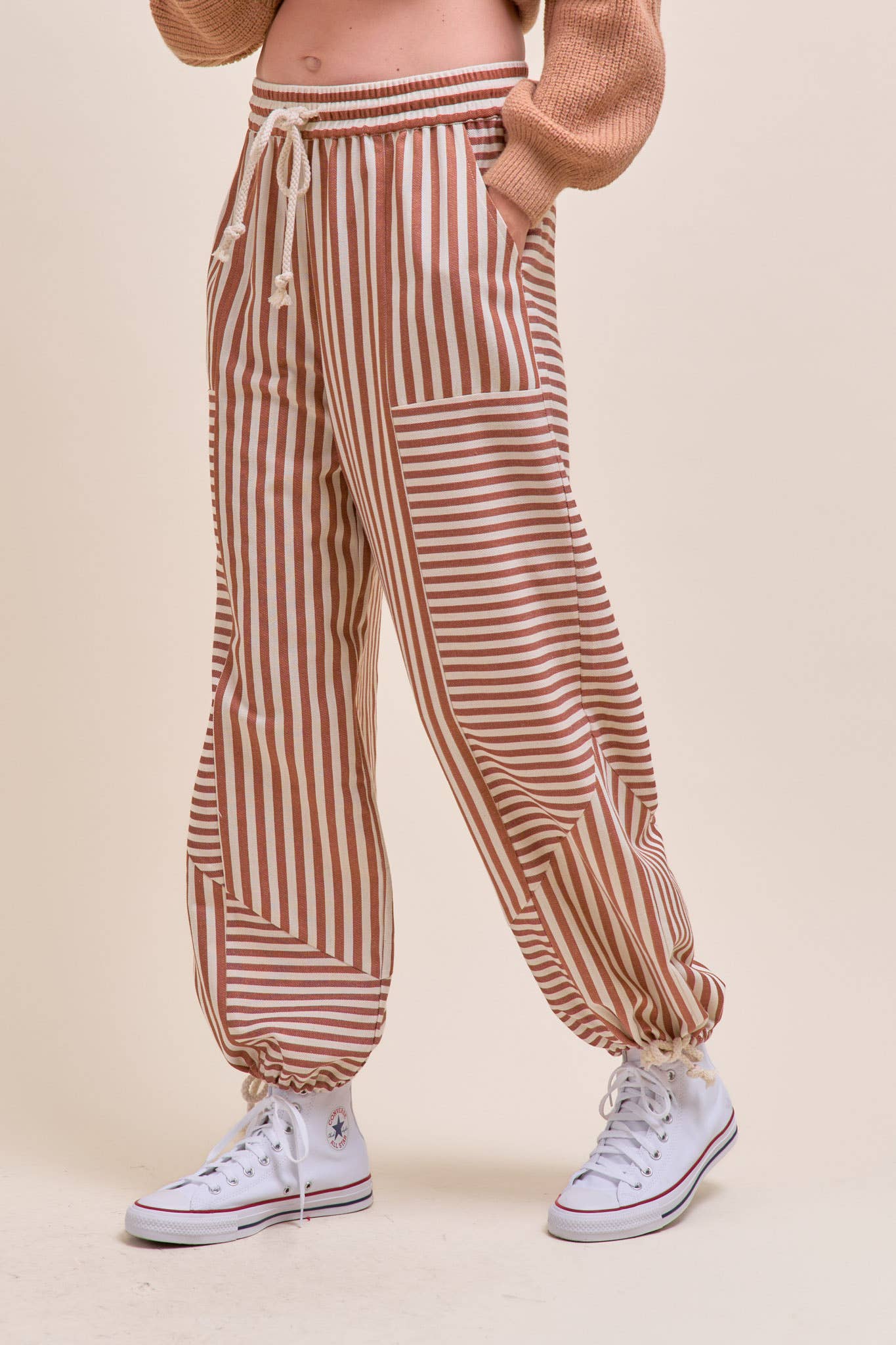 MIXED STRIPES PARACHUTE PANTS MP4366: Dark Blue Stripe / L
