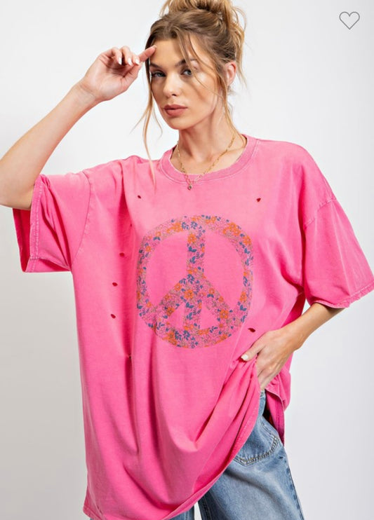 Peace Love and Flowers Tee PINK (S-L) will fit up to 2XL