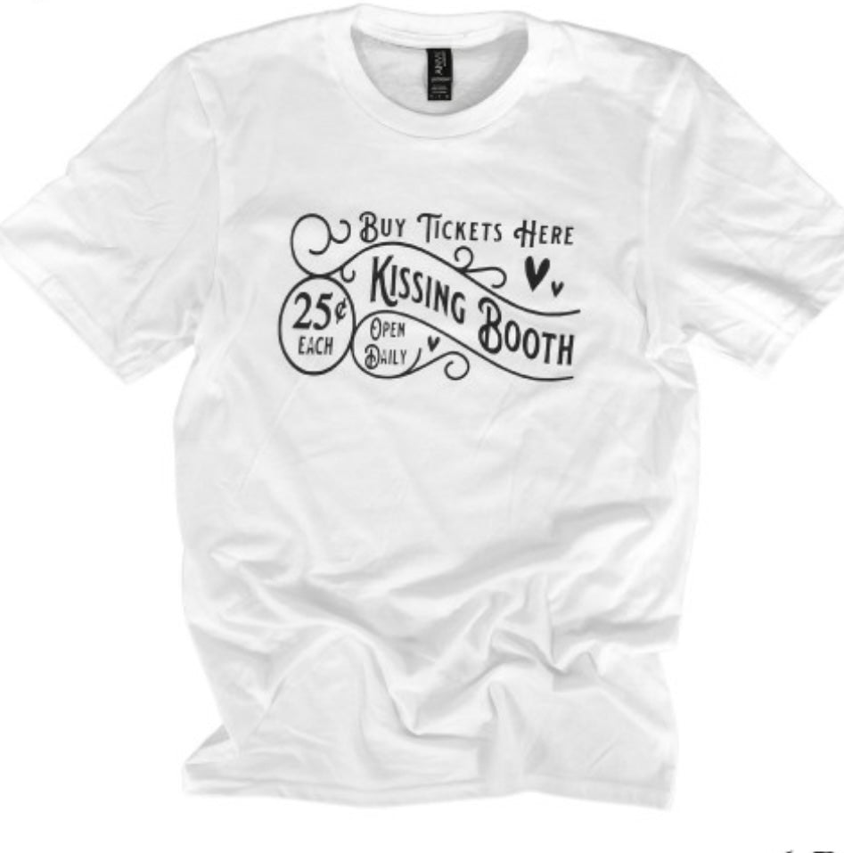 Kissing Booth Tee WHITE (S-XL)